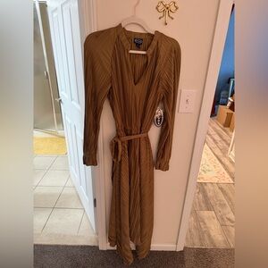 Scoop plisse handkerchief hem maxi dress taupe brown
